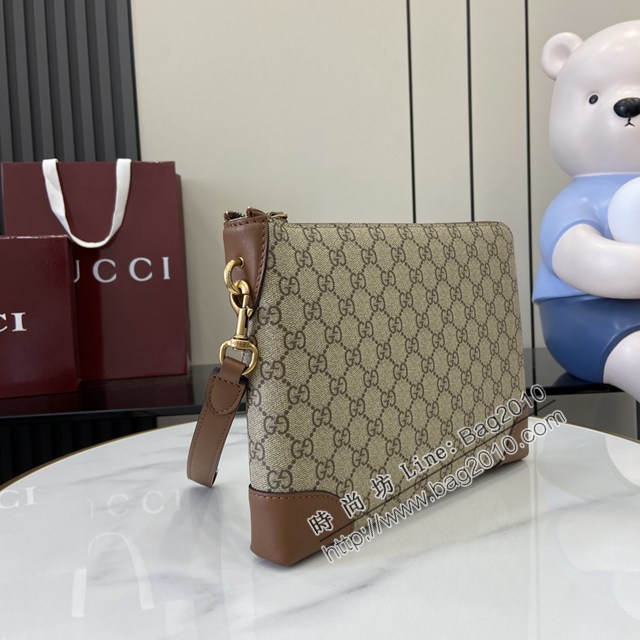 Gucci專櫃古馳最新款Emblem系列男士單肩斜挎包 jh2575型號：821156